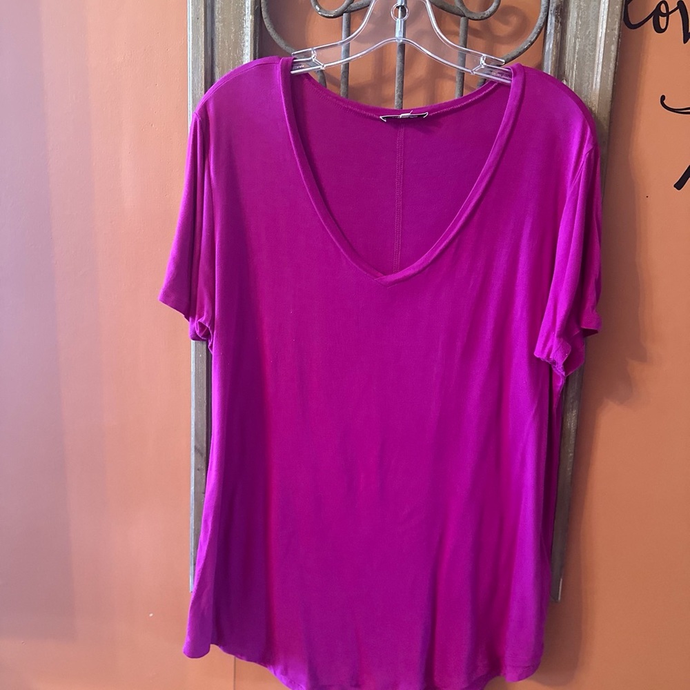 Another Love Vneck Tee